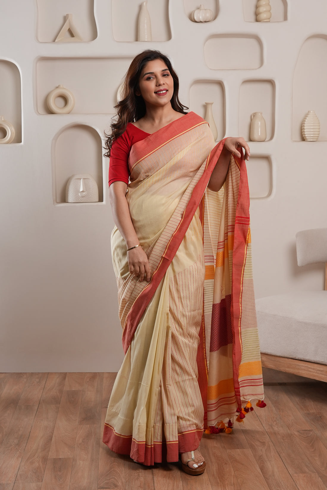 Surbhi | Handloom certified Tangail saree